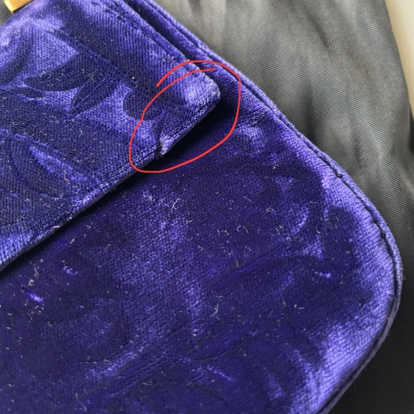 Vintage Fendi Baguette in embroidered purple velvet - Picture 16 of 16